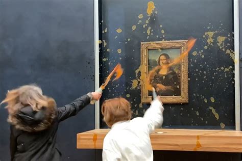 are there fake paintings in the louvre